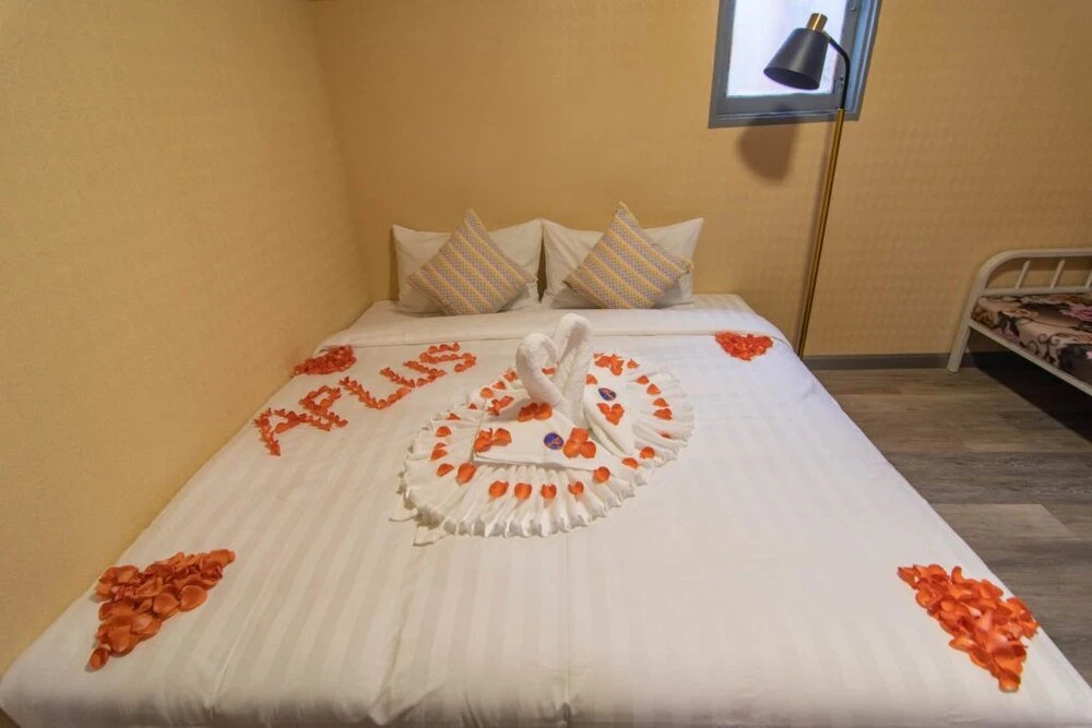 APLUS Hostel