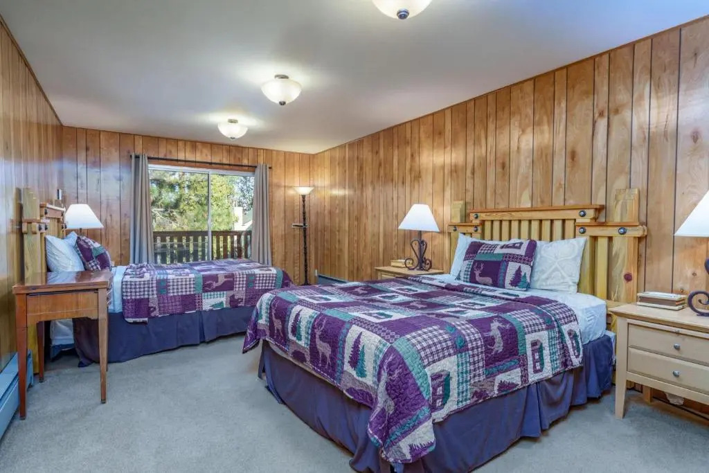 Hutchings Cabin & Apt