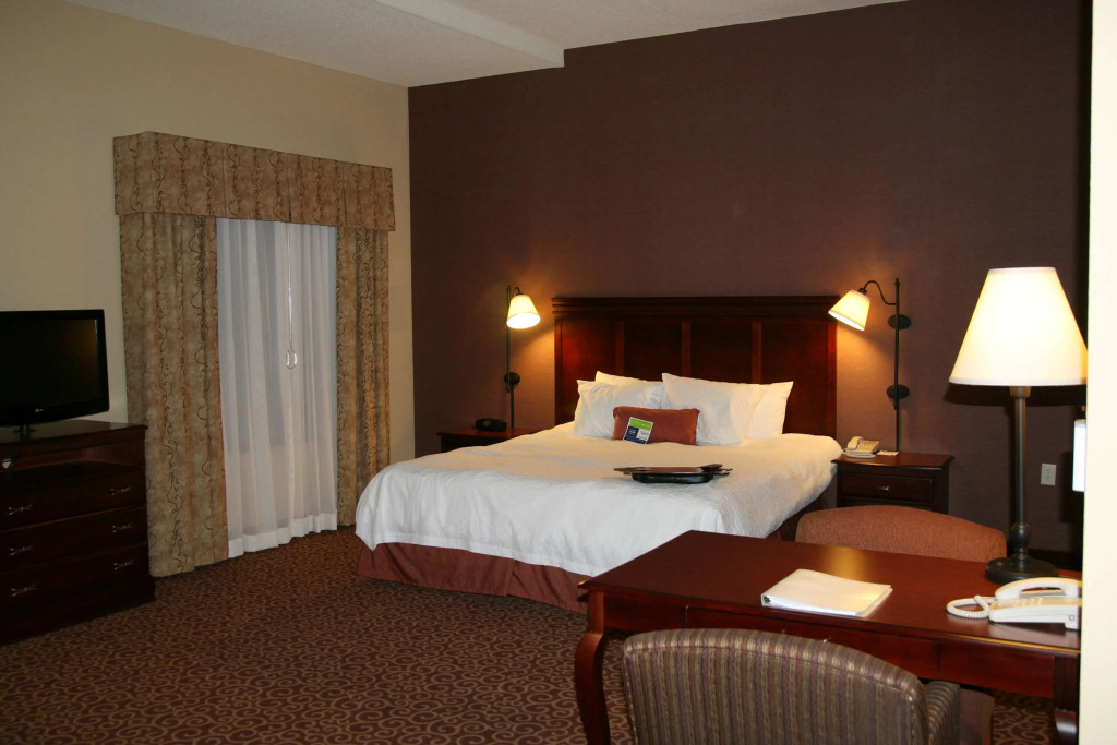 Hampton Inn & Suites Brookings