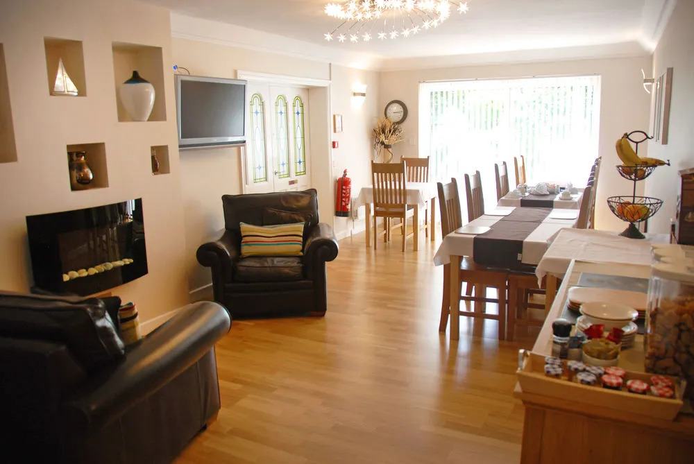 Waters Reach Guest House