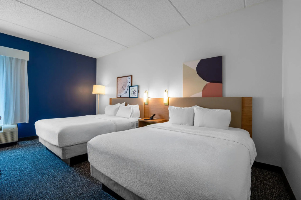 Spark by Hilton Atlanta Kennesaw Town Center
