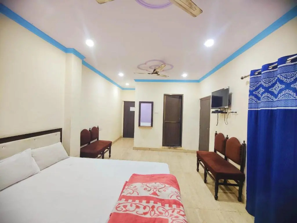 Shiv ganga guest house