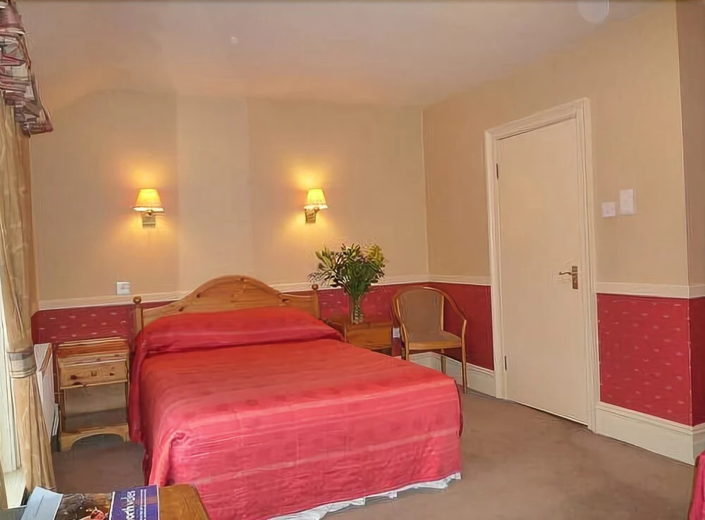 Bridge End Hotel
