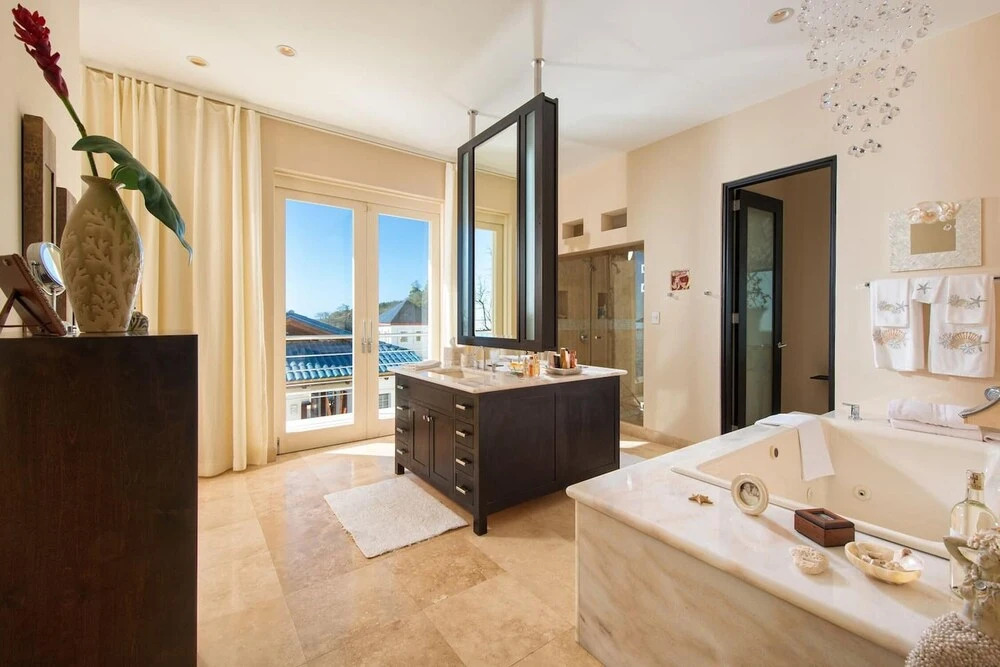 Exquisite Hilltop Villa with Luxurious Modern Design, Sweeping Ocean Views & Sparkling Infinity Pool