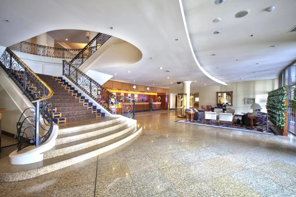 Stamford Plaza Sydney Airport Hotel & Conference Centre