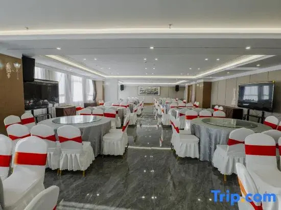 Vienna Hotel ( Weifang Fangzi Hotel )