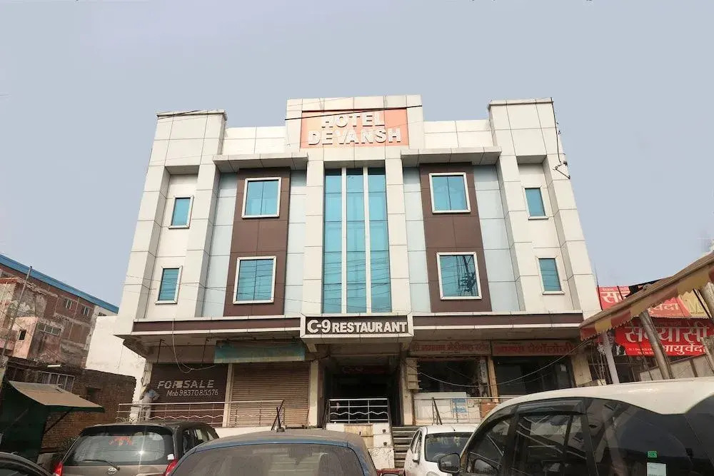 Hotel Devansh by OYO Rooms