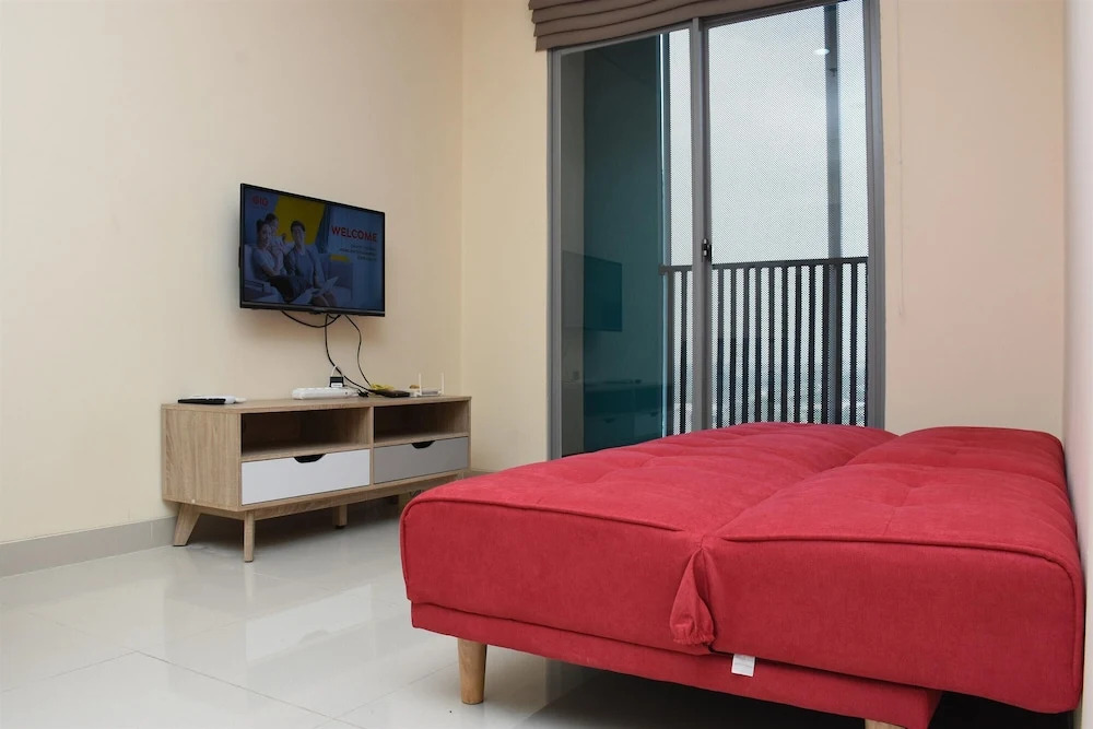 Fully Furnished with Comfortable Design 1Br Apartment at Pejaten Park Residence