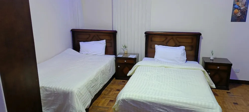 Luna Hotel
