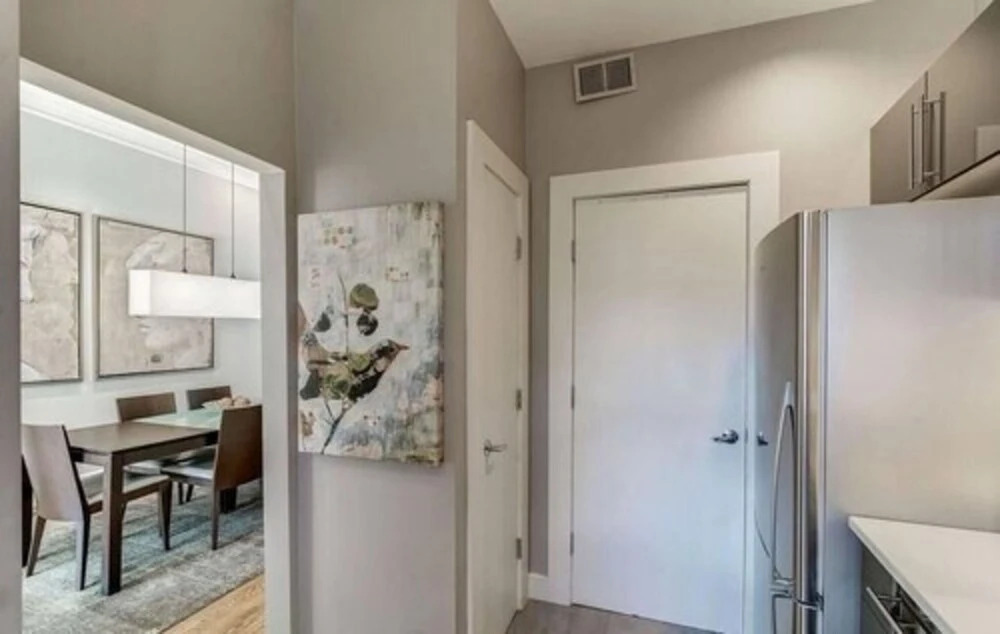 A Fabulous Washington DC 2BR 2 5BA Victorian Row Bi-Level Apartment 4 Guests