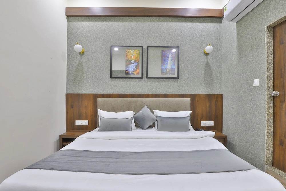 Hotel SR Regency