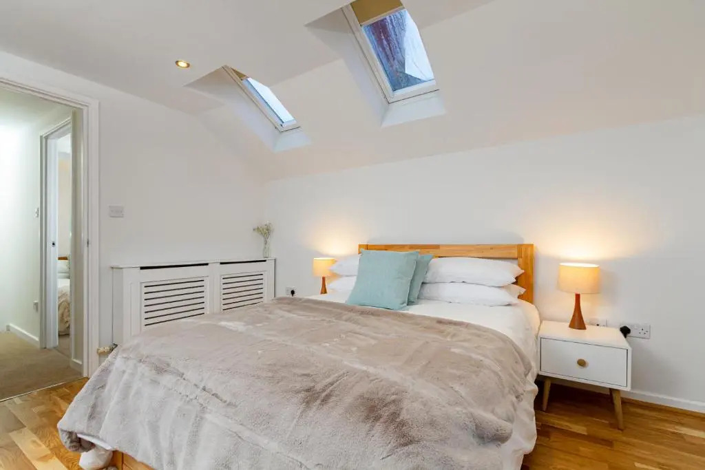 The Coach House, centrally located detached Coach House