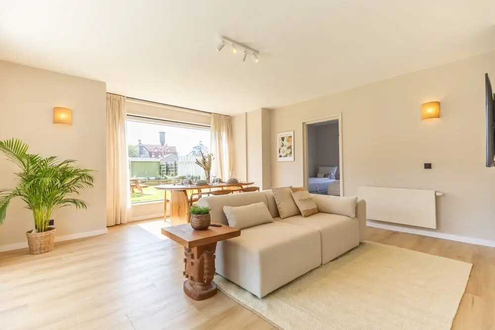 Renovated Apartment With Garden and Parking