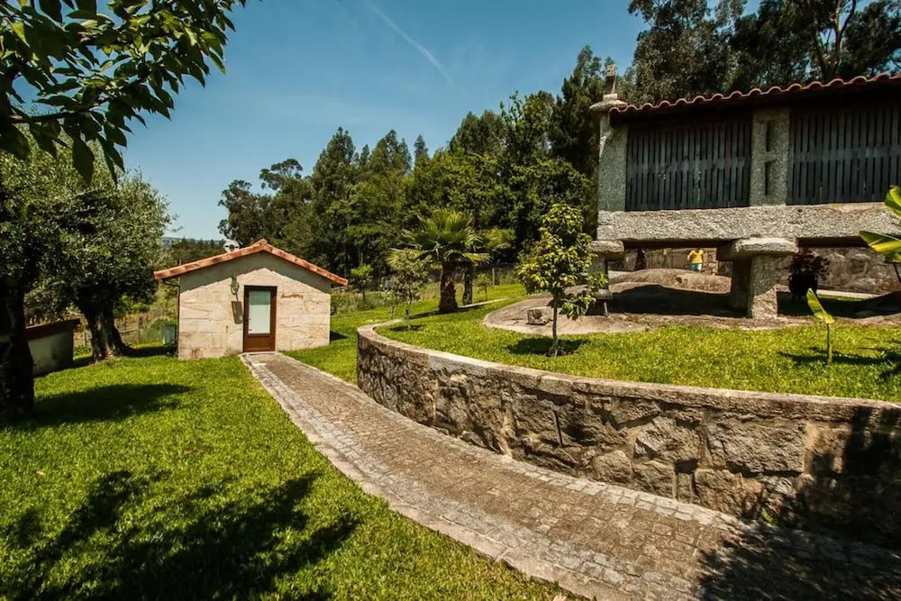 Rustic Home with Pool in A Valderez by Izibookings
