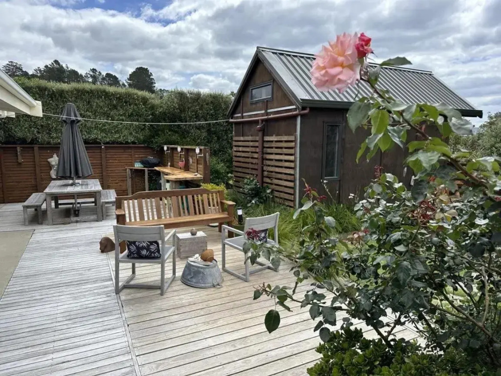 Just Beachy Studio Kuaotunu, Coromandel