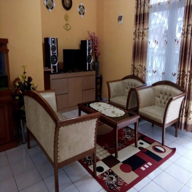 Kota Bunga F