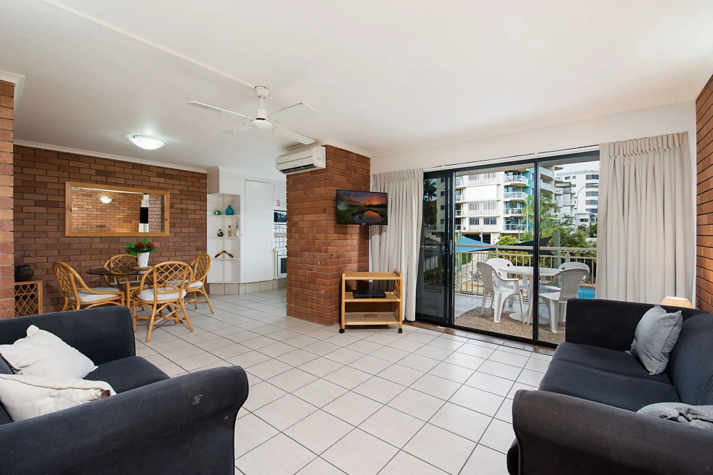 Joanne Apartments