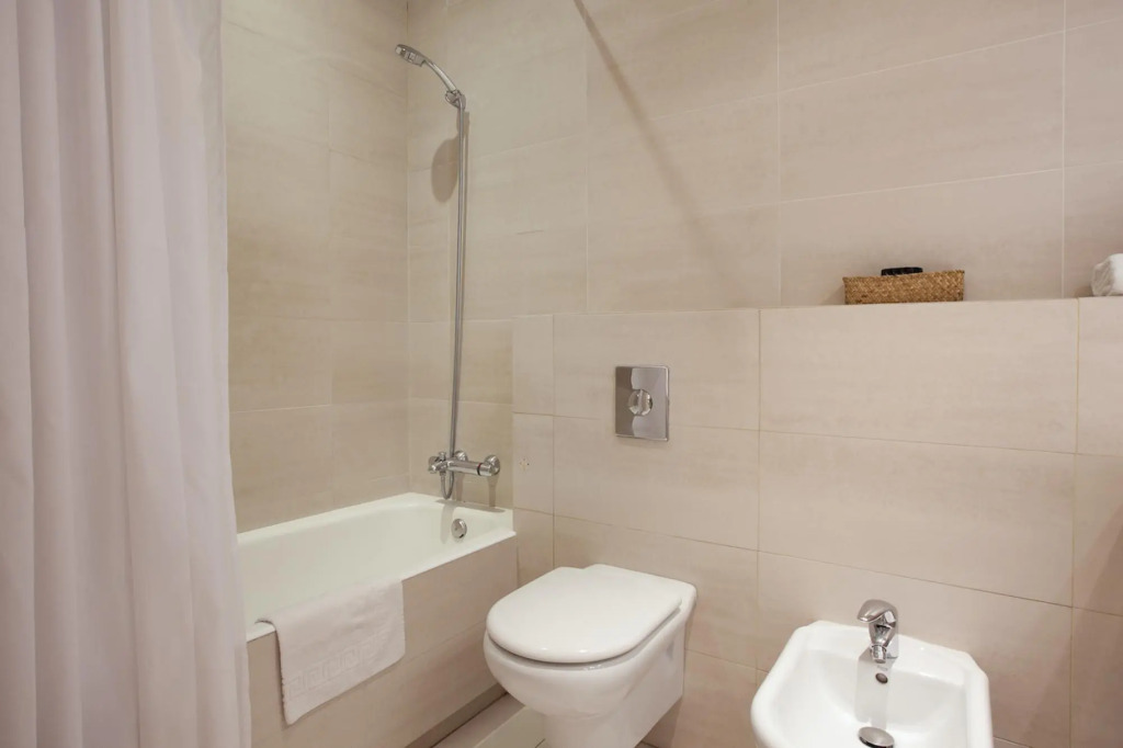 GAUDIR 1 · Apartment next to Pg de Gracia