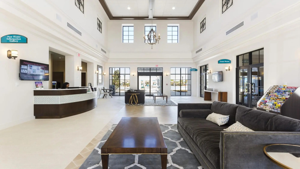 Luxury 9BR Villa With Pool SPA No Rear Neighbor