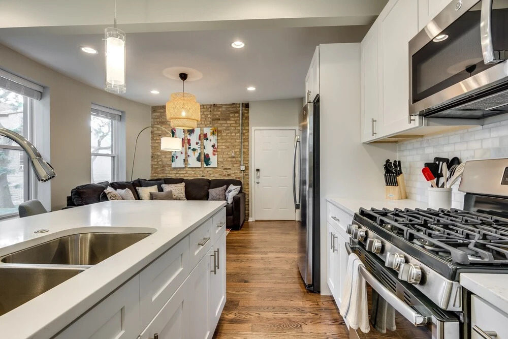 Welcoming Duplex w/ Parking next to Humboldt Park! by AllSet Turnover