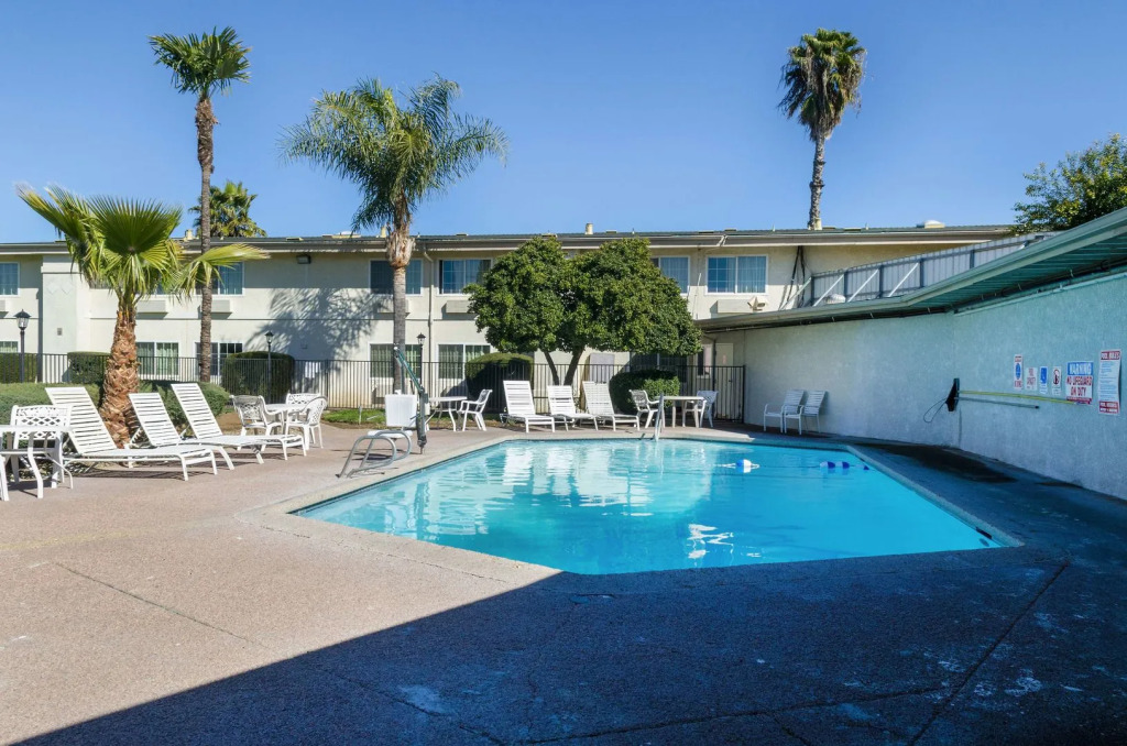 Ramada by Wyndham Merced