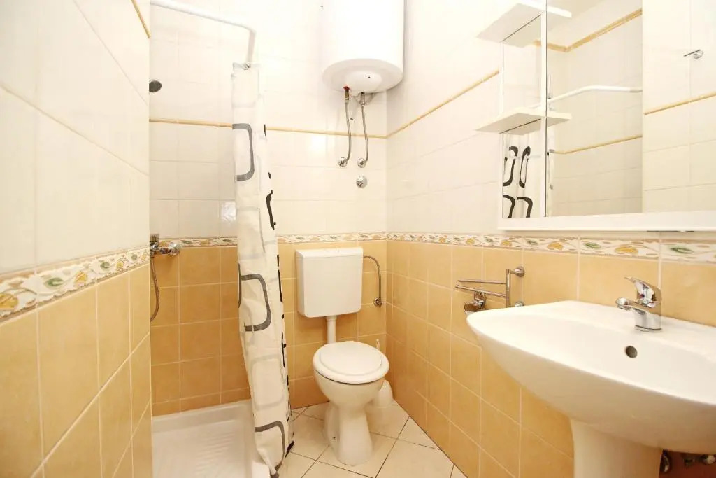Apartments Limun Zarok
