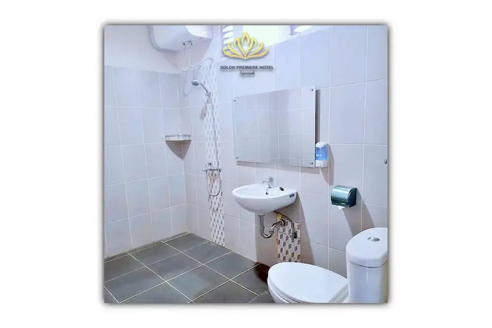 Solok Premier Hotel