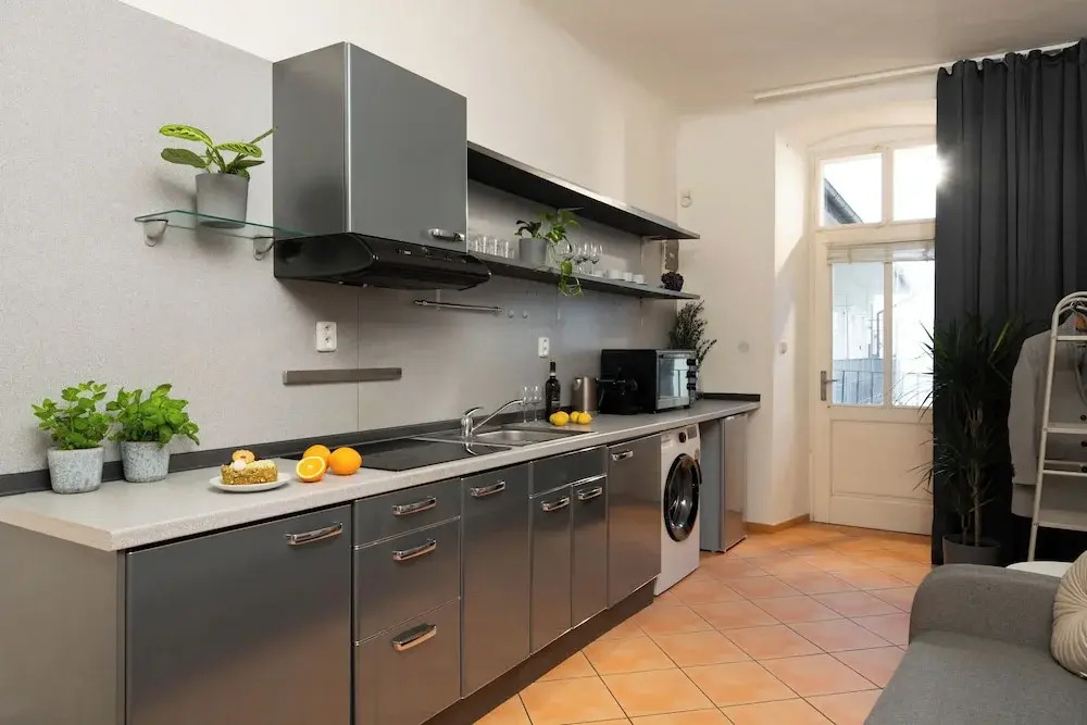 Enjoy Downtown Boutique Apartments #12 by goodnite cz