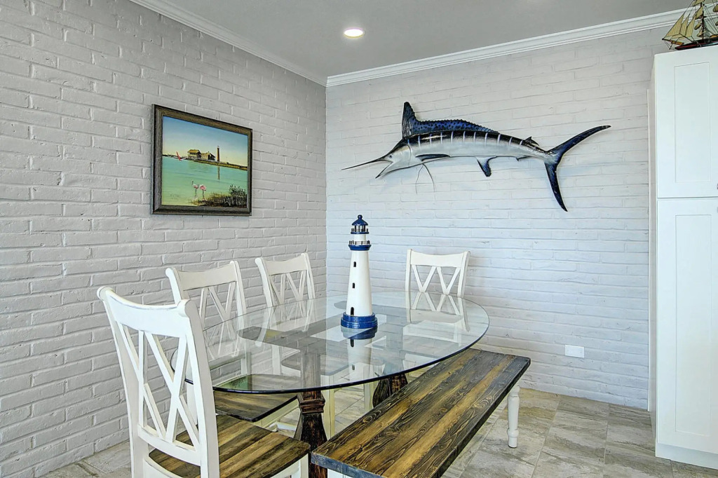 Channelview 107 in Port Aransas
