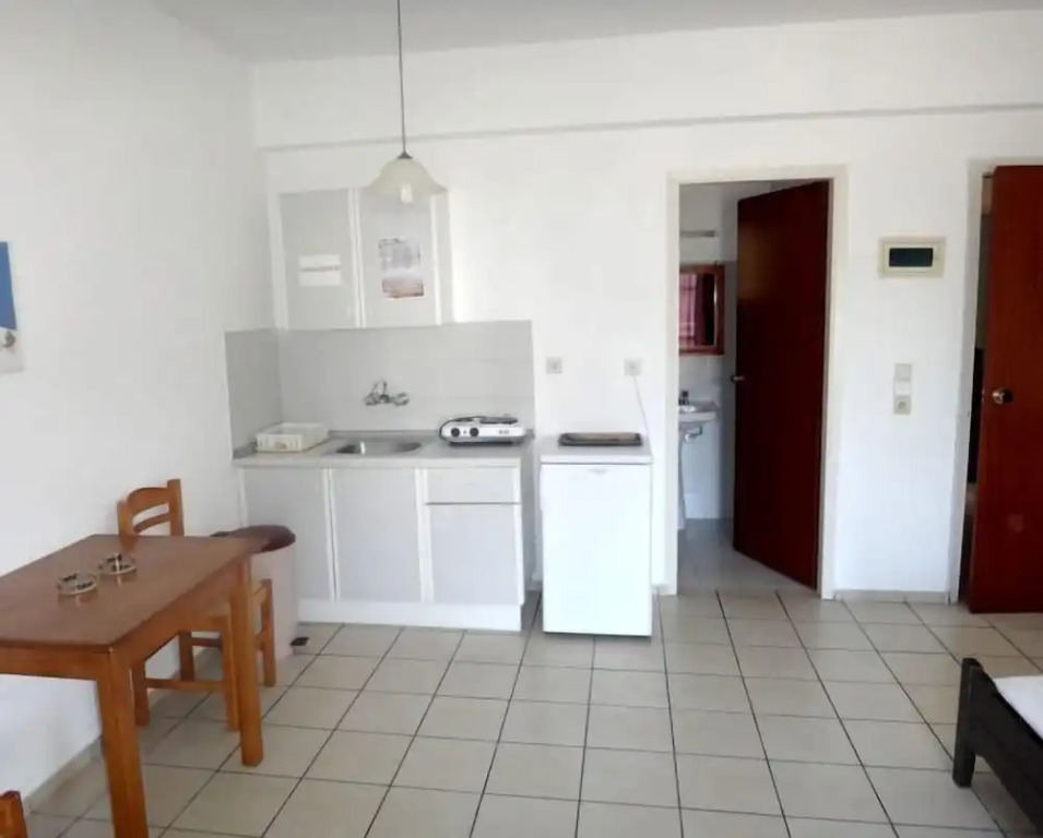 Maria Hotel Apartments and Studios