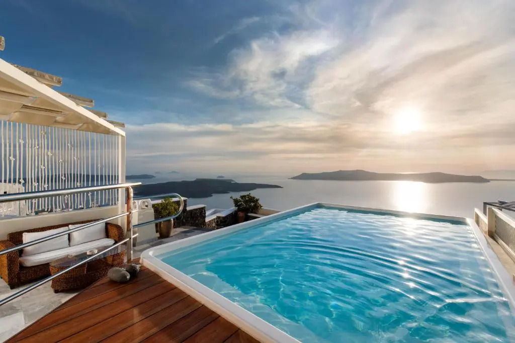 Vallas Apartments & Villas