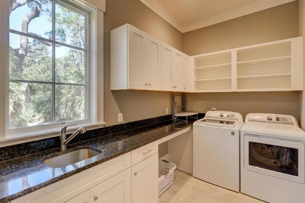 1 Cedar Waxwing 5 BR Home Private Pool