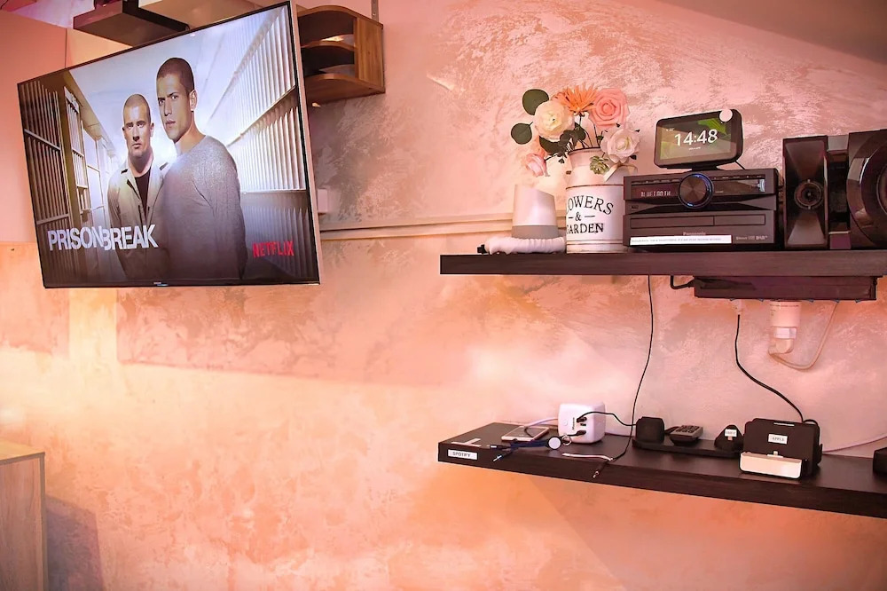 Milan City Center Apartment Eco-ChicSmart - Brera Garibaldi Zone 1 - The Tube