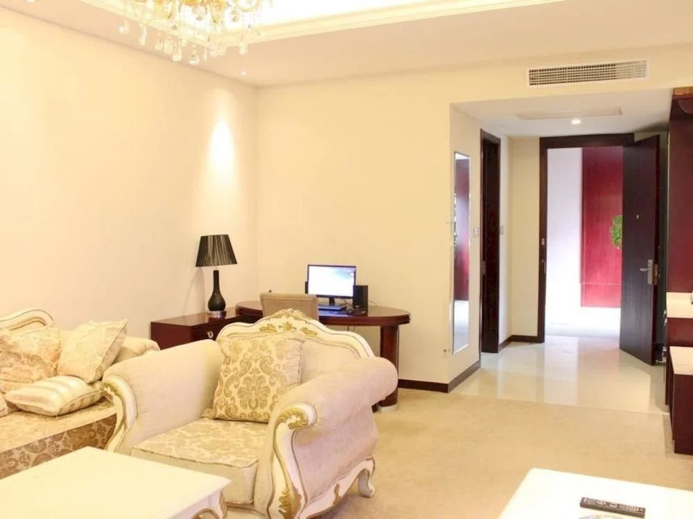 Jinsu Business Hotel