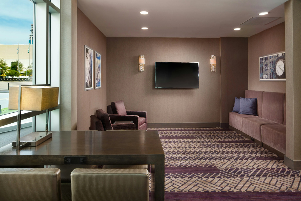 Embassy Suites by Hilton Charlotte Uptown