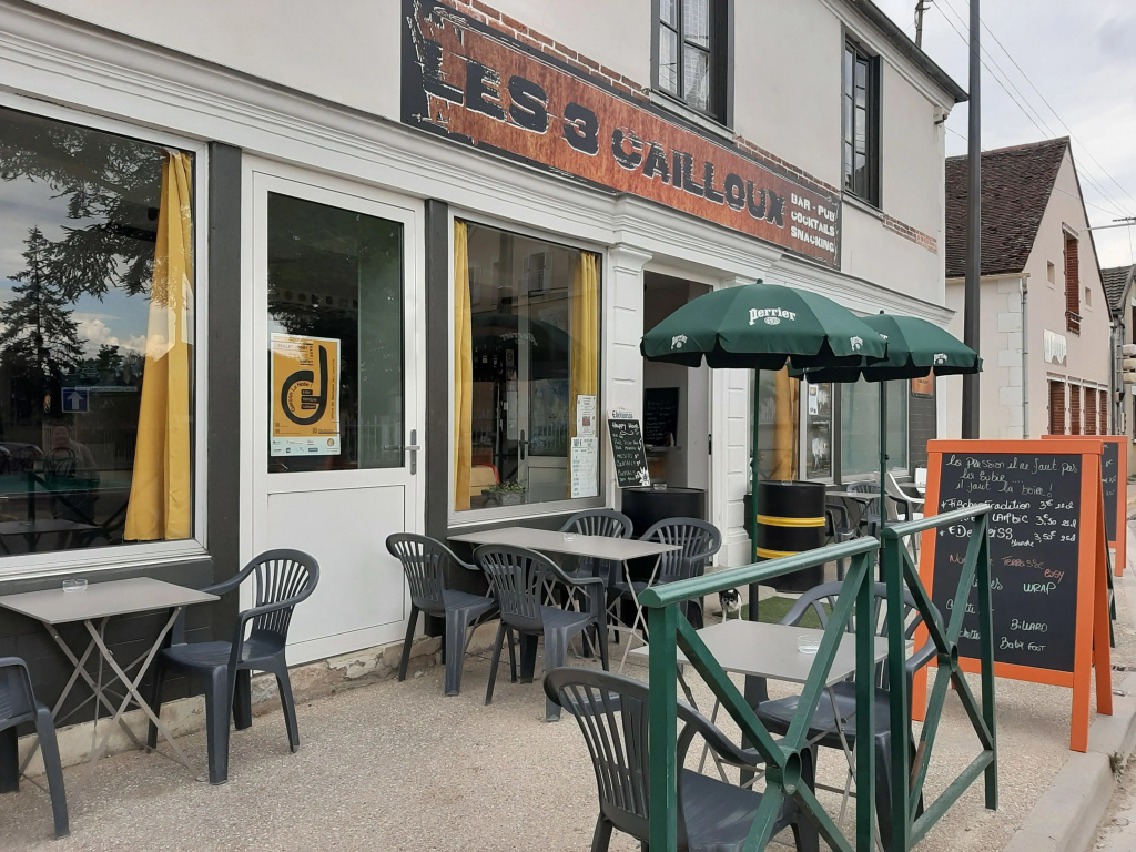 Les 3 Cailloux Bar Restaurant