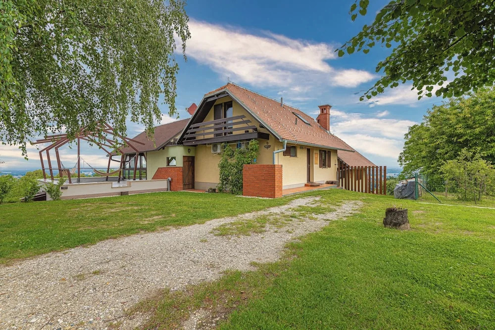 Podhamer Wellness Vineyard Cottages
