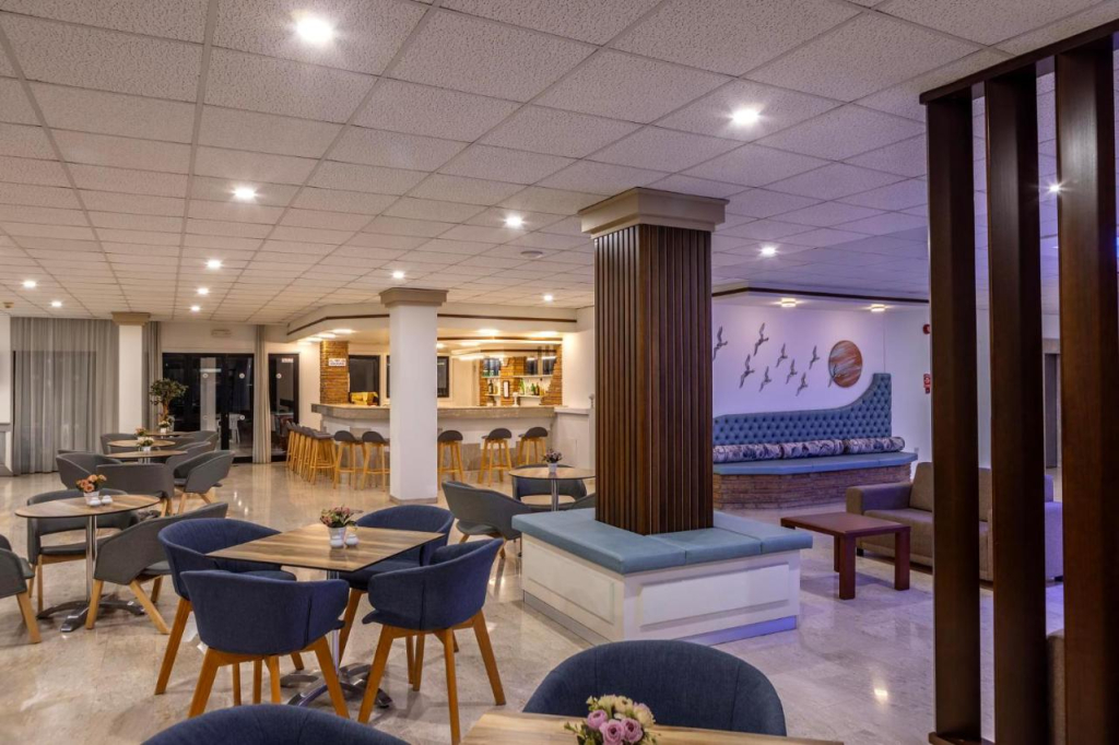 Seagull Hotel Apartments