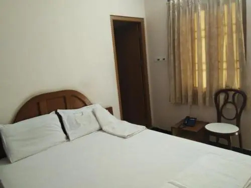 COMFORT INN