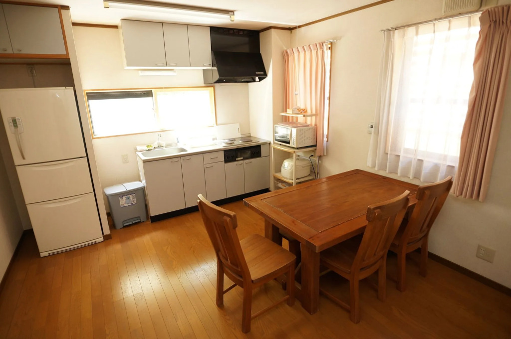Hakuba Canadian Lodge