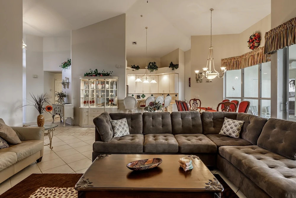 Villa Four Mile Cove - Roelens Vacations