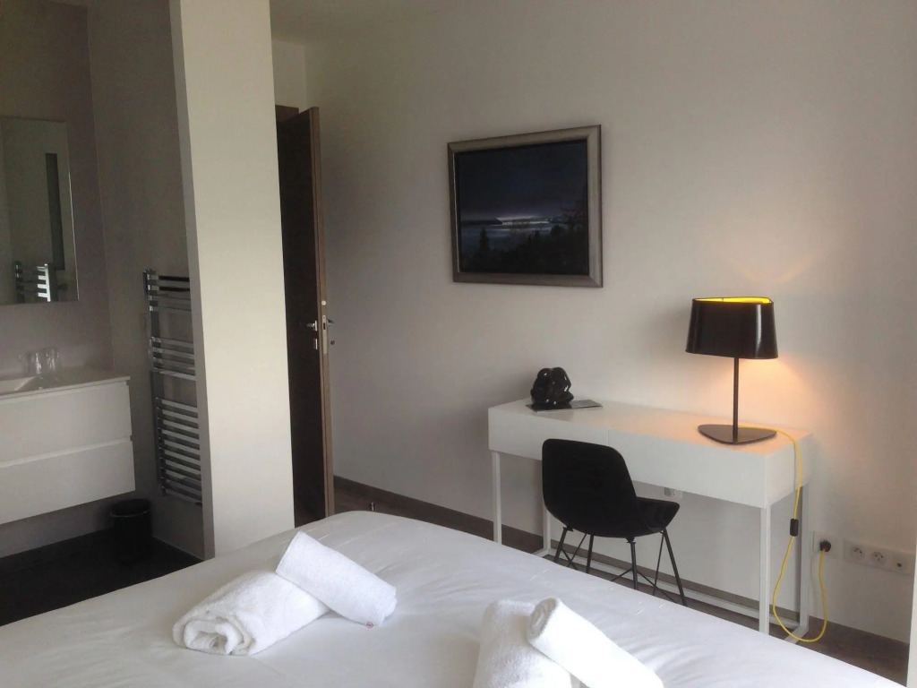 Les Catalons Spa vue lac