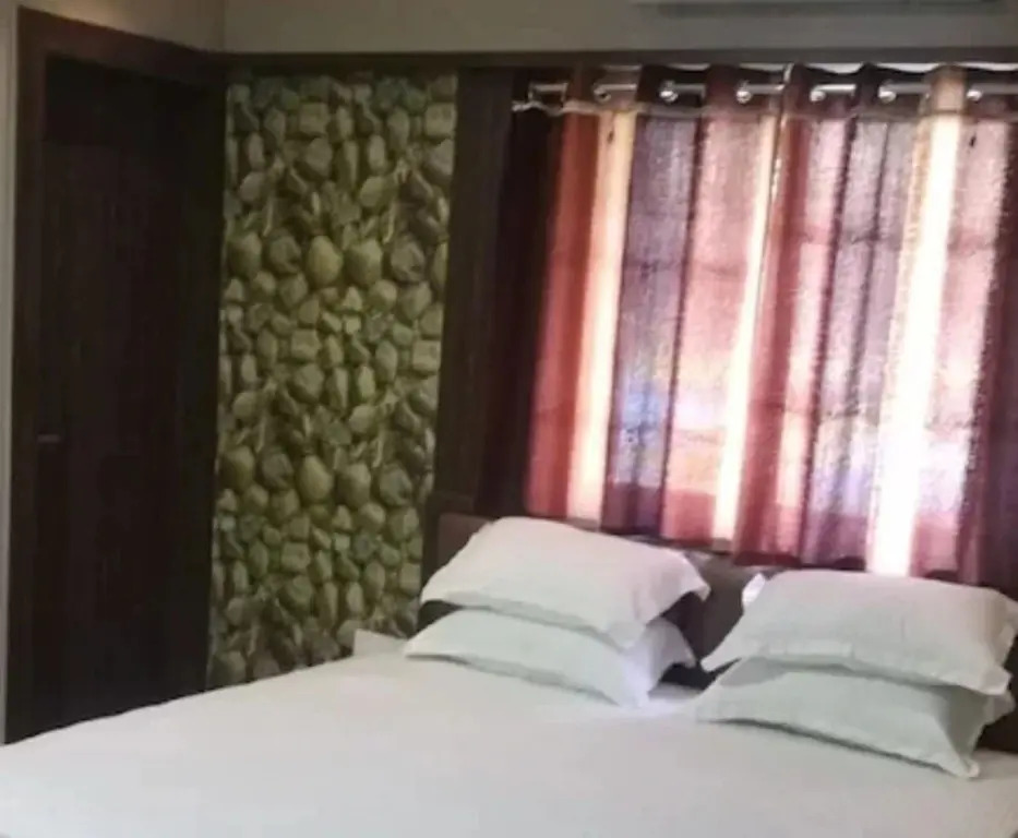 K & K Hotel