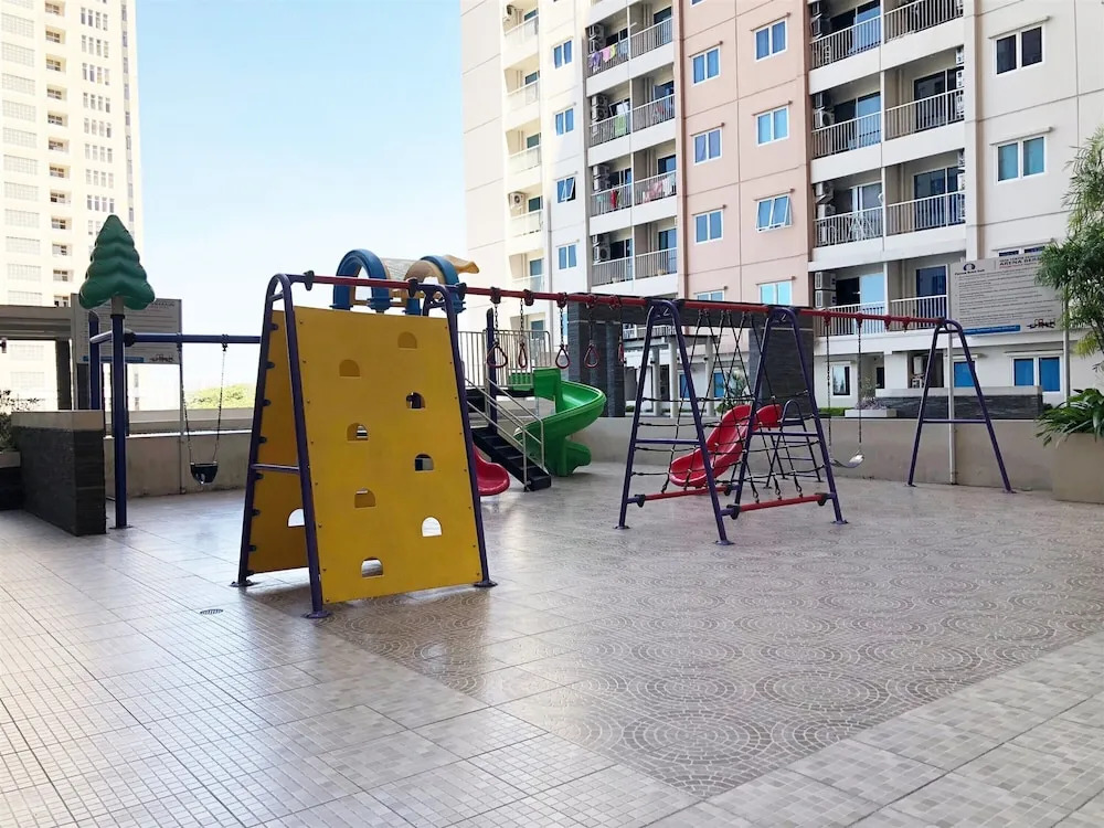 Best Deal and Spacious 2BR Apartment at Puncak Bukit Golf Surabaya By Travelio