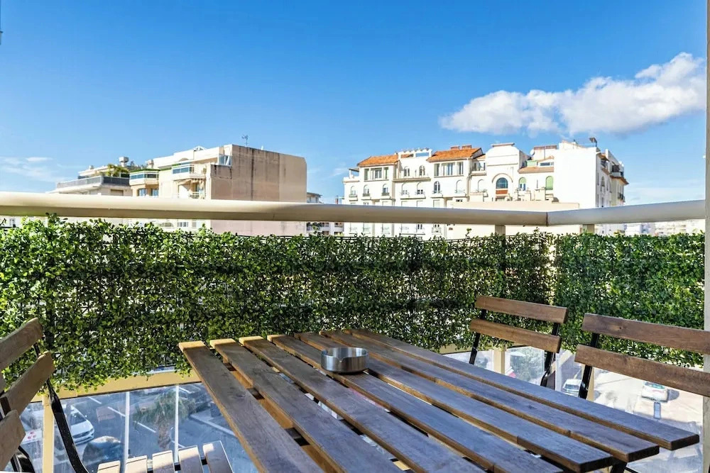 Charming Apartment Near the Beach Juan les Pins
