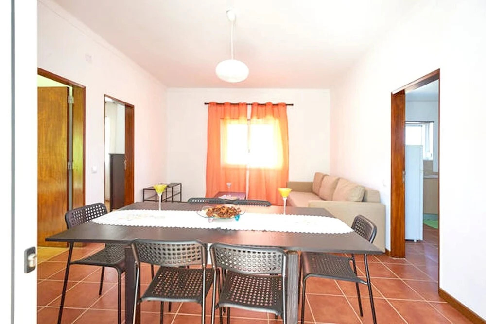 House With 2 Bedrooms in Carvoeira, With Furnished Terrace and Wifi
