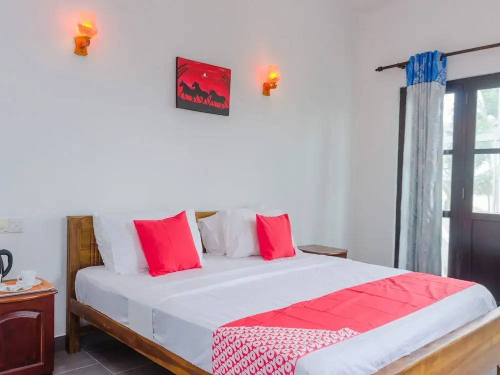 OYO 406 Moya Hotel & Beach Resort