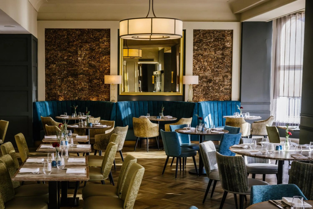 Clifton Arms Hotel