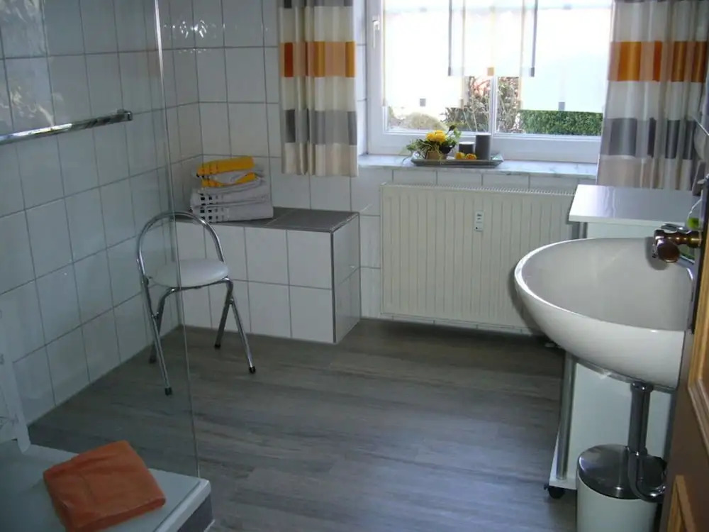 Luise Bernhardt Modern Retreat
