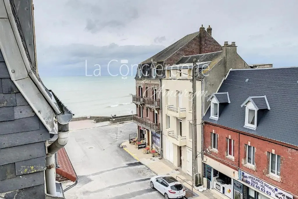 Triplex avec de grand volume pour accueillir Famille et Amis au cœur d'Ault